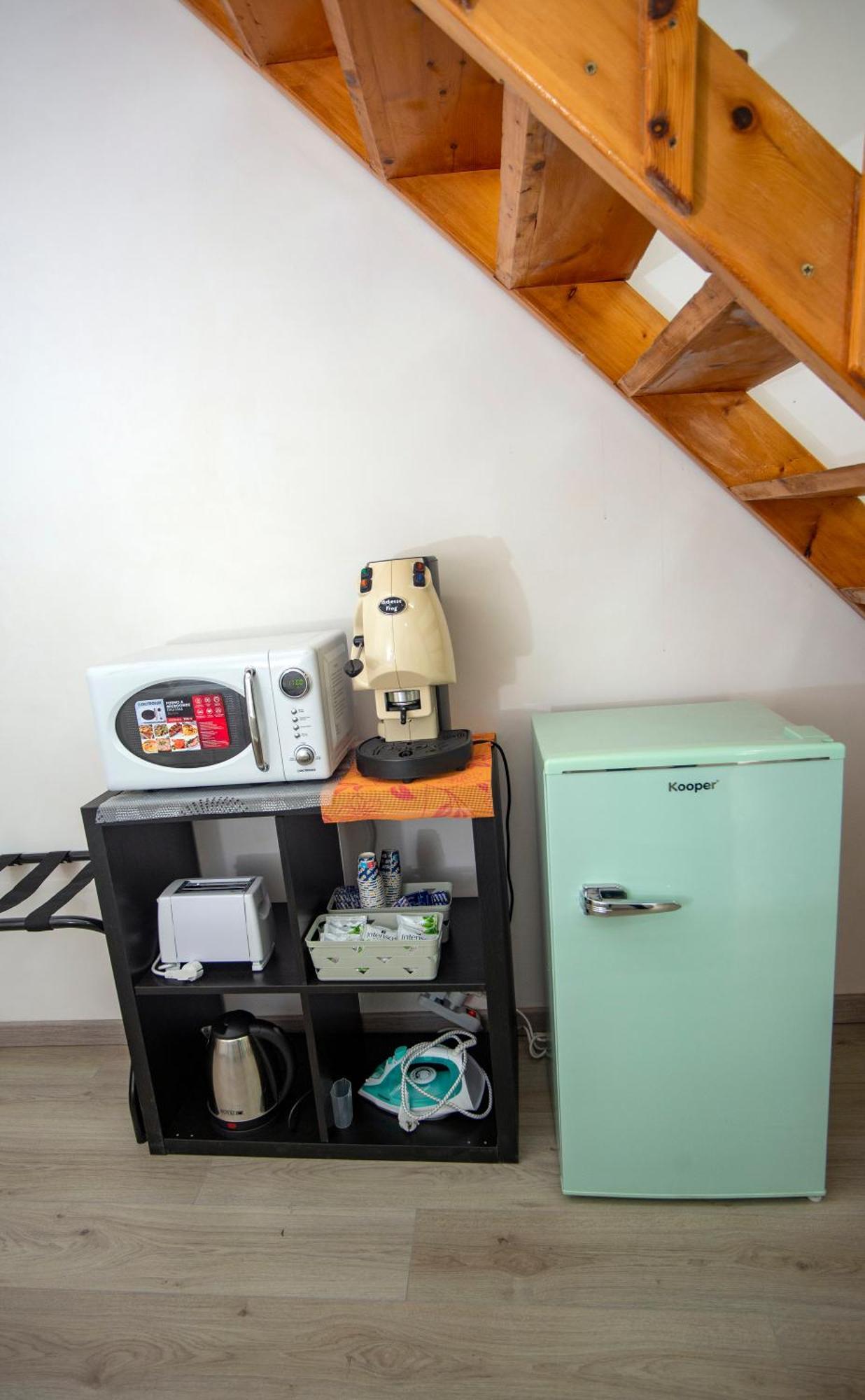 Na City Rooms Napoli Bagian luar foto